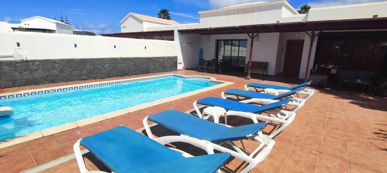 Villa Celeste Playa Blanca